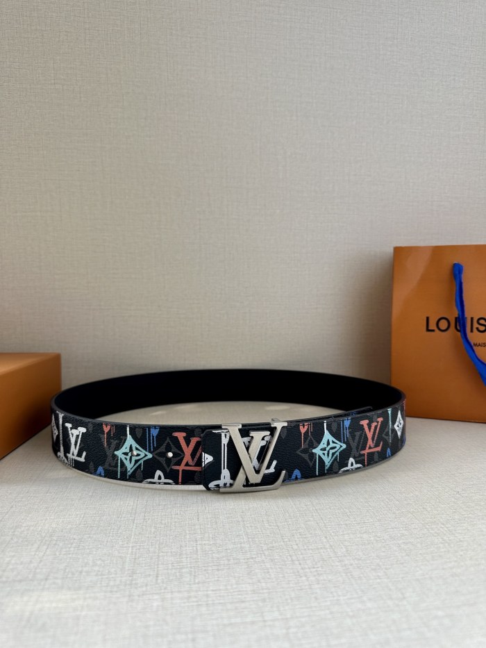L*ouis V*uitton Belts Top Quality617