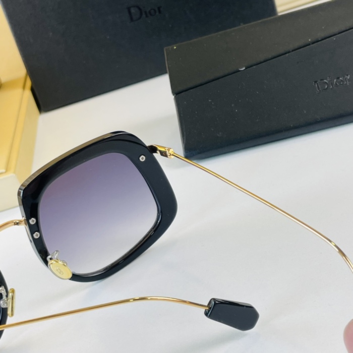 D*ior Glasses Top