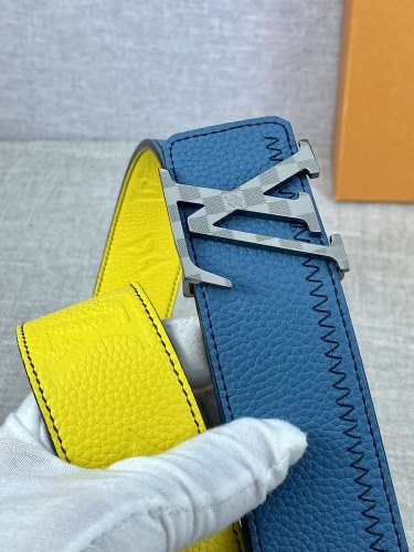 L*ouis V*uitton Belts Top Quality656