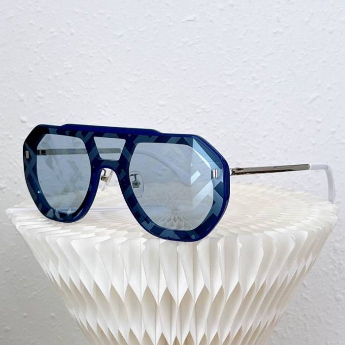 F*endi Glasses Top