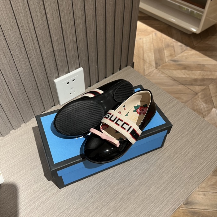 Kids Top Sneakers