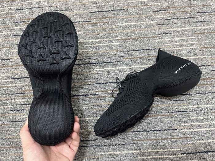 Men Women G*venchy Top Quality Sneakers