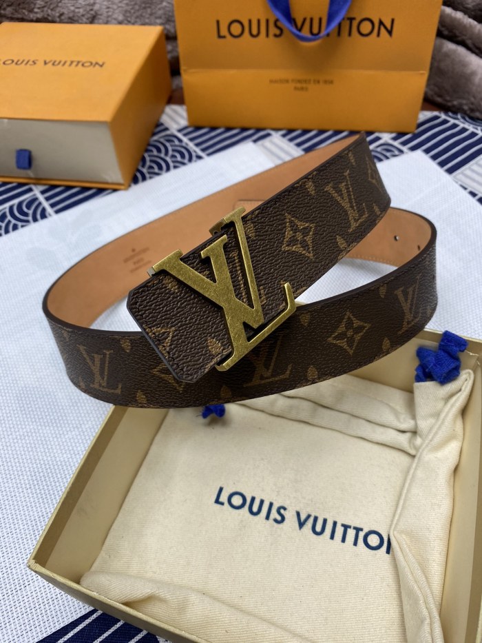 L*ouis V*uitton Belts Top Quality749
