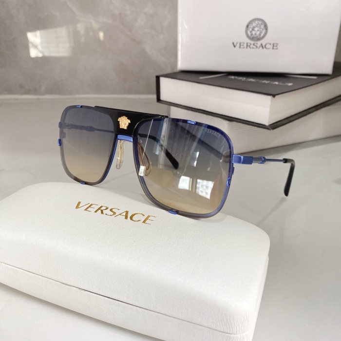 V*ersace Glasses Top