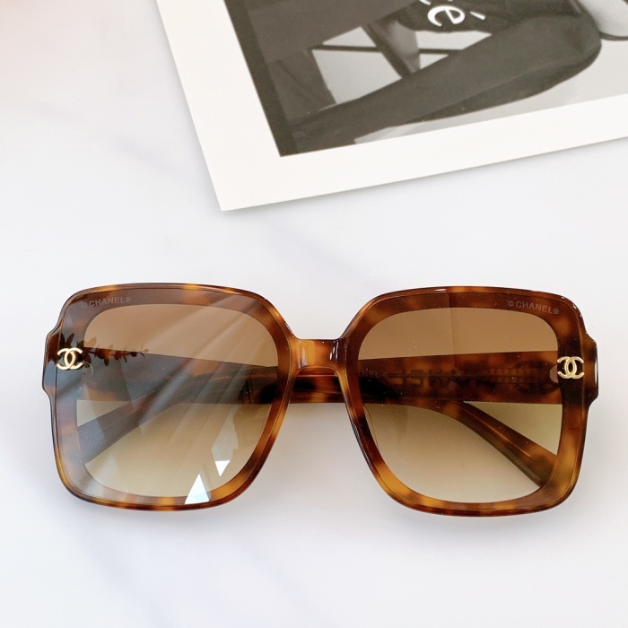 C*hanel Glasses Top