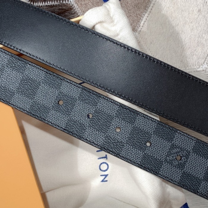 L*ouis V*uitton Belts Top Quality764
