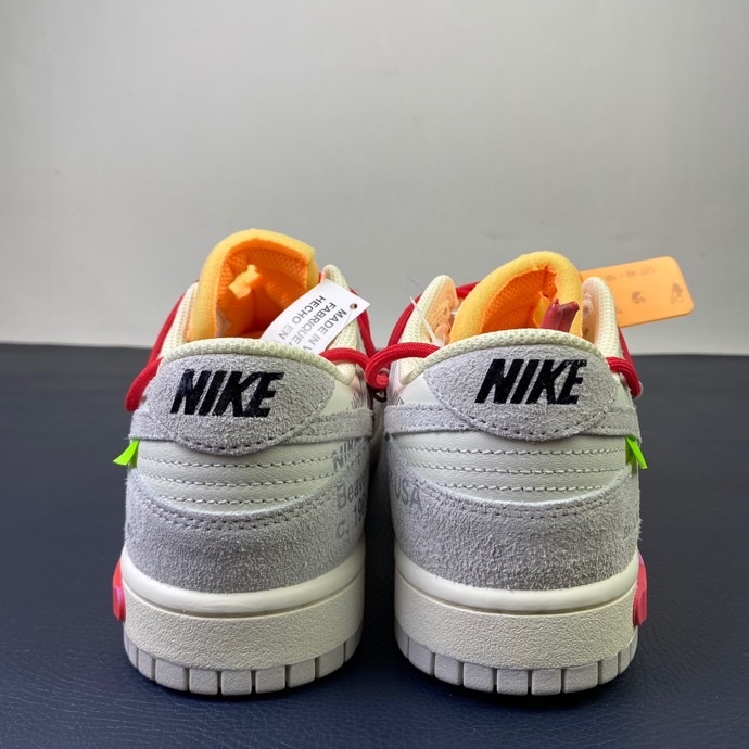 O*ff-W*hite x Nike Dunk Low