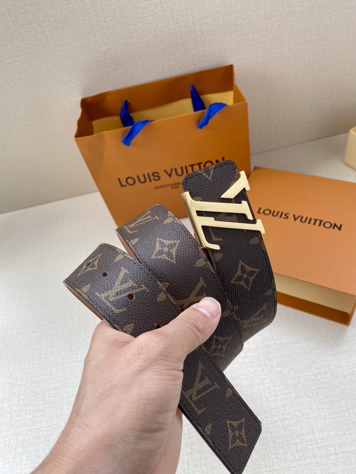 L*ouis V*uitton Belts Top Quality706