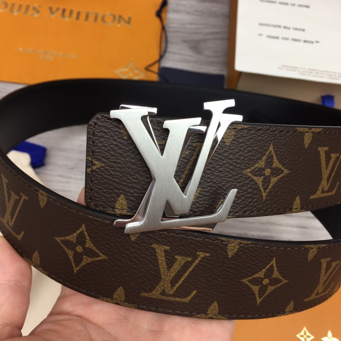 L*ouis V*uitton Belts Top Quality822