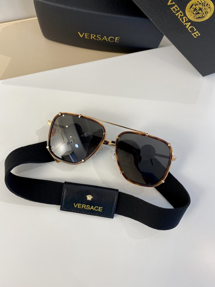 V*ersace Glasses Top