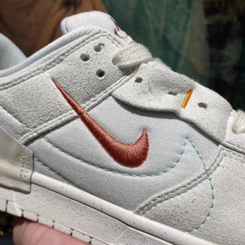NIKE DUNK LOW DISRUPT 2 DH4402-100