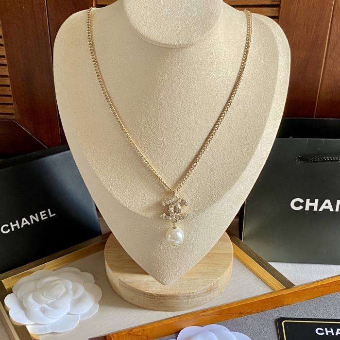 Necklace004