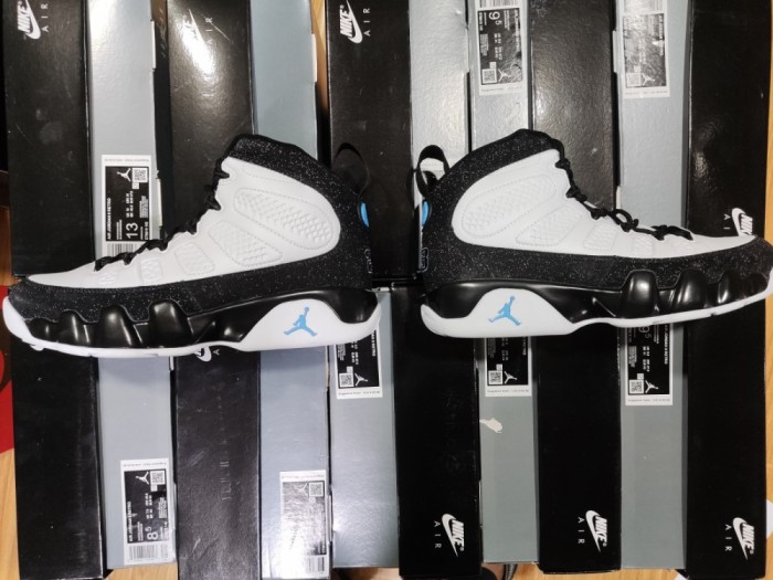 Air Jordan 9