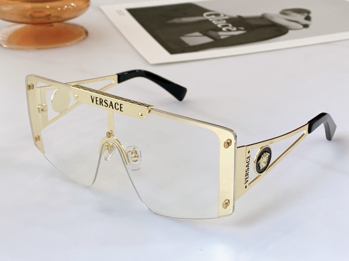 V*ersace Glasses Top