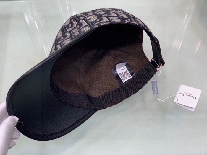 Top Hat