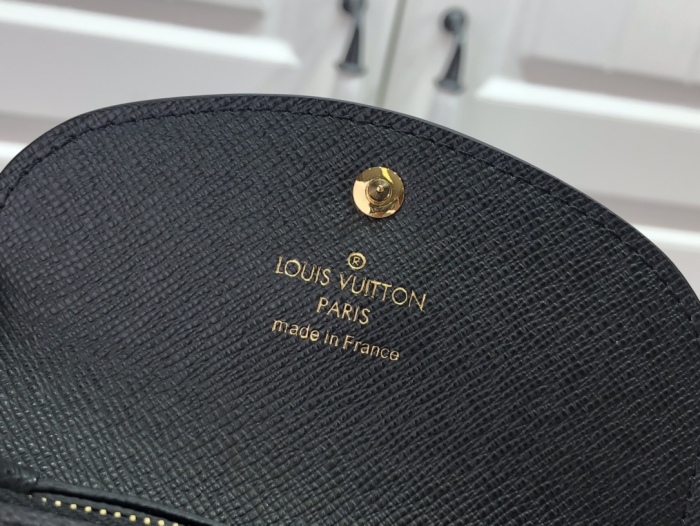 L*ouis V*uitton Bag Top Quality 11*8*2.5cm