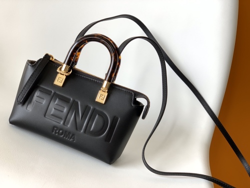 F*endi Bag Top Quality 17*18*8CM