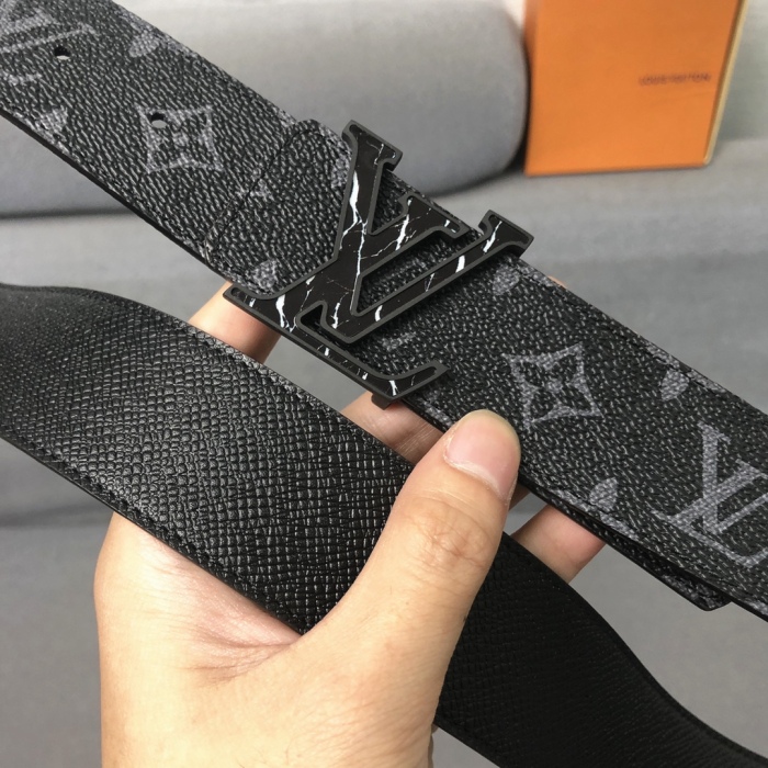 L*ouis V*uitton Belts Top Quality847