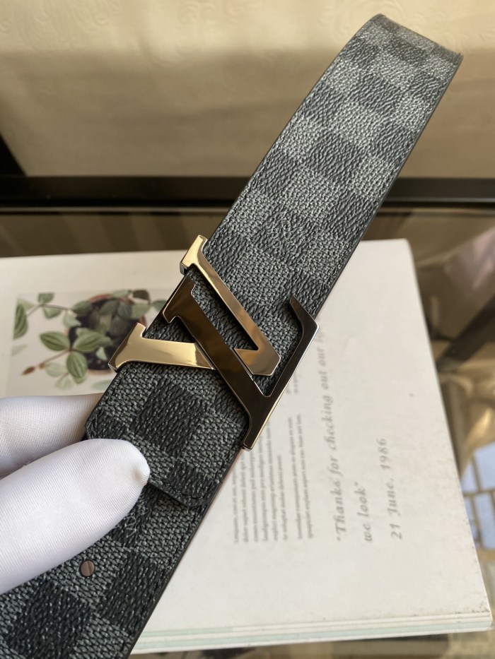 L*ouis V*uitton Belts Top Quality679
