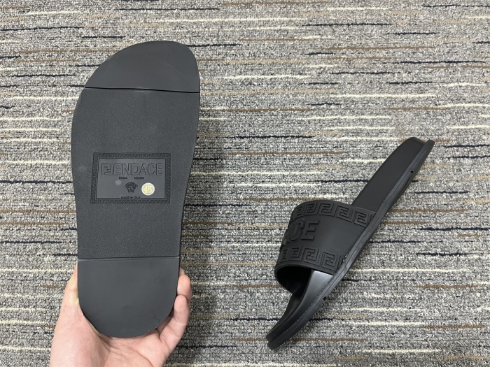 Men F*endi Top Quality Sandals