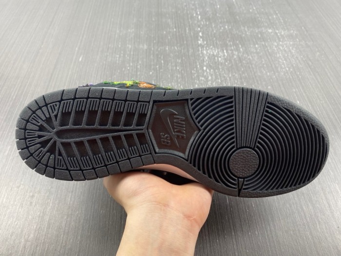 Neckface x Nike SB Dunk Low DQ4488-001
