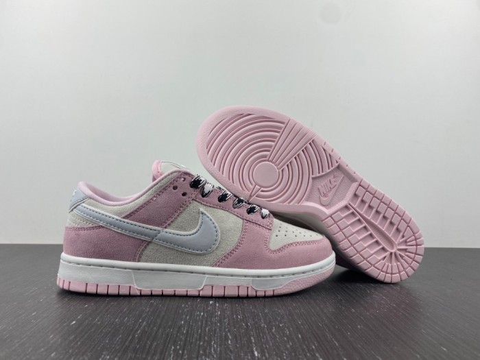 Nike SB Dunk Low DV3054-600