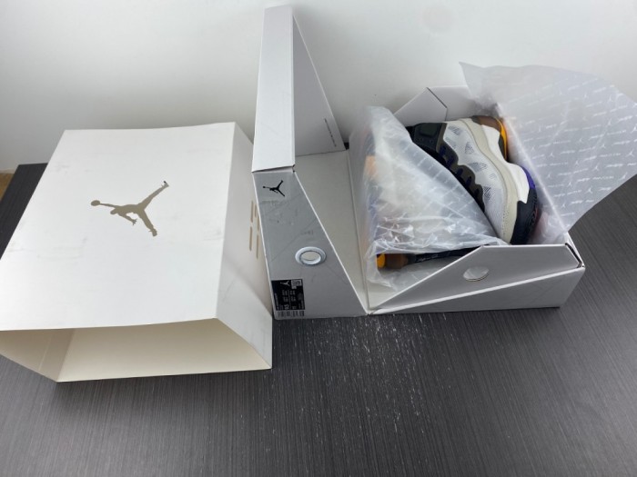 AIR JORDAN 37 'LIGHT BONE' SKU DD6958-060