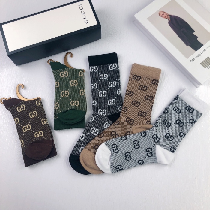 Socks 5 pairs