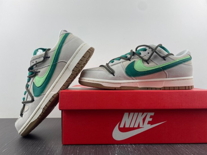 Nike Dunk Low SE 85 DO9457-100