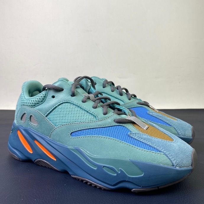 Yeezy Boost 700 GZ2002