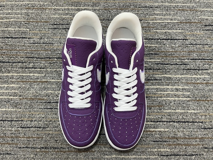 O*ff-W*hite x Nike Air Force 1 x L*V Low