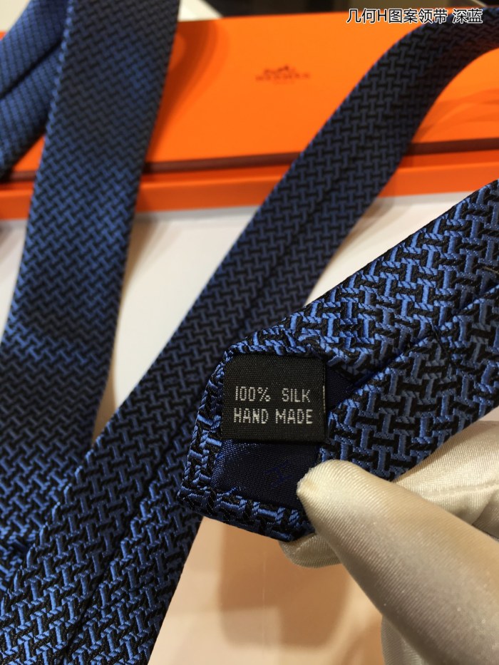 Necktie
