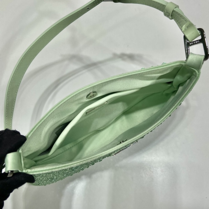 P*rada Bag Top Quality 22*18.5*4.5CM