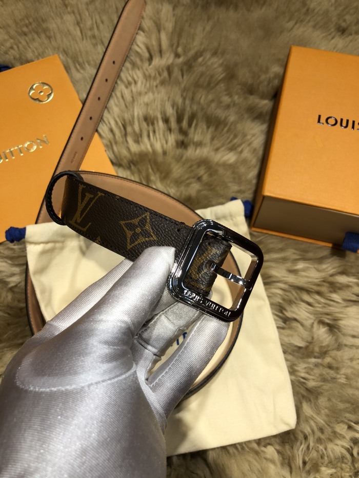 L*ouis V*uitton Belts Top Quality753