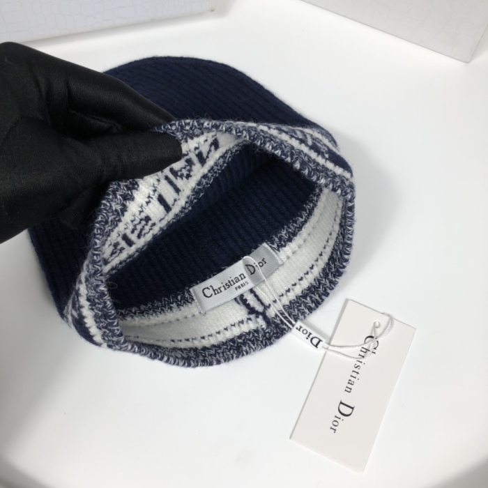 Top Hat