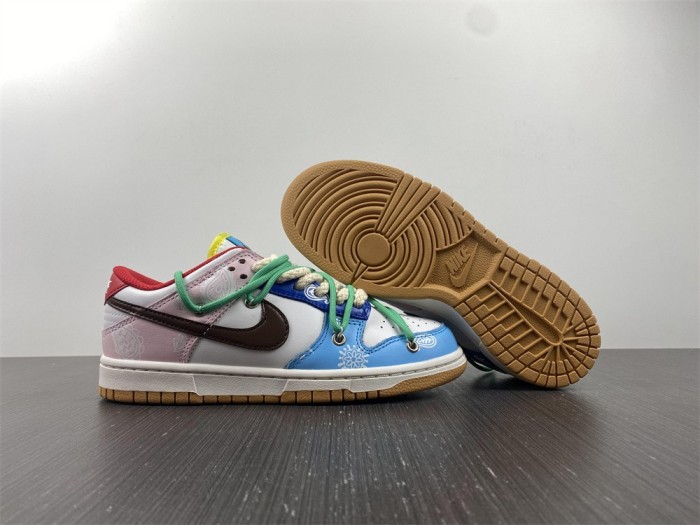 Nike Dunk Low CT2496-100