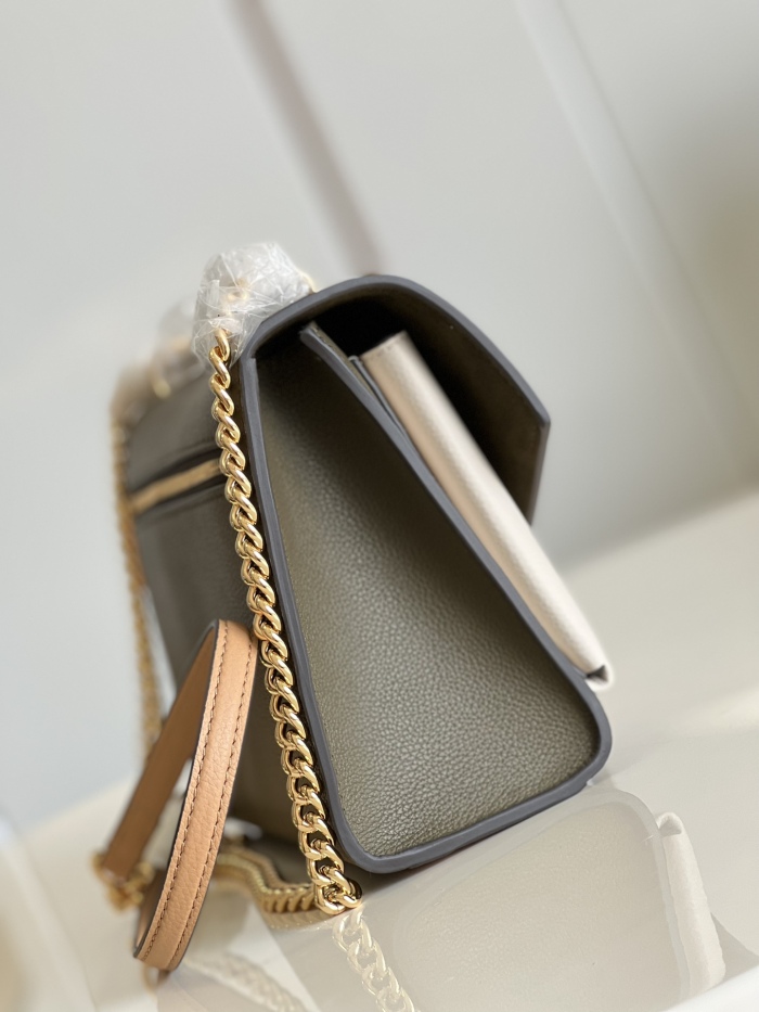 L*ouis V*uitton Bag Top Quality 22.5*17*5.5CM