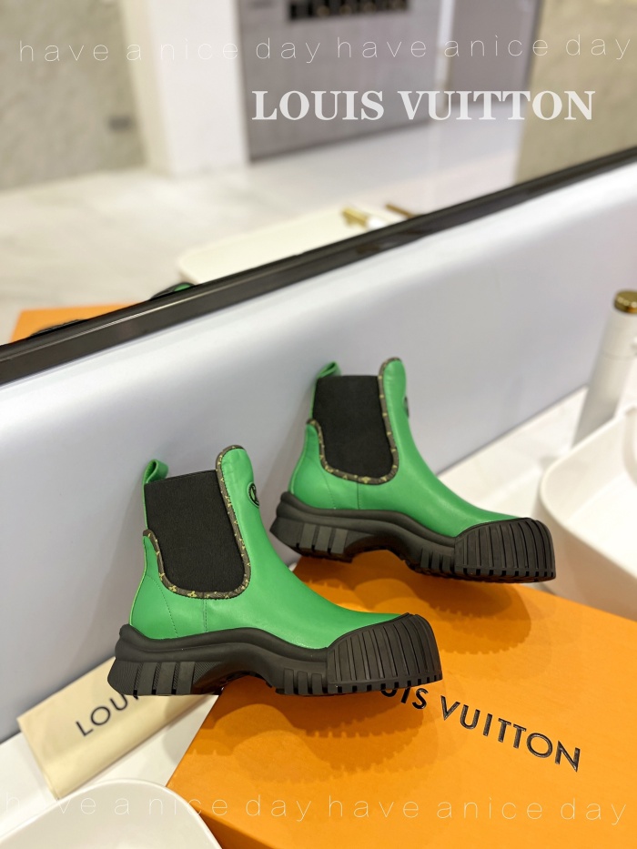 Women L*ouis V*uitton Top Sneakers