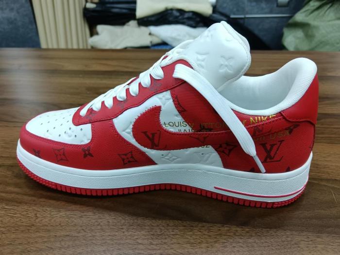 O*ff-W*hite x Nike Air Force 1 x L*V Low