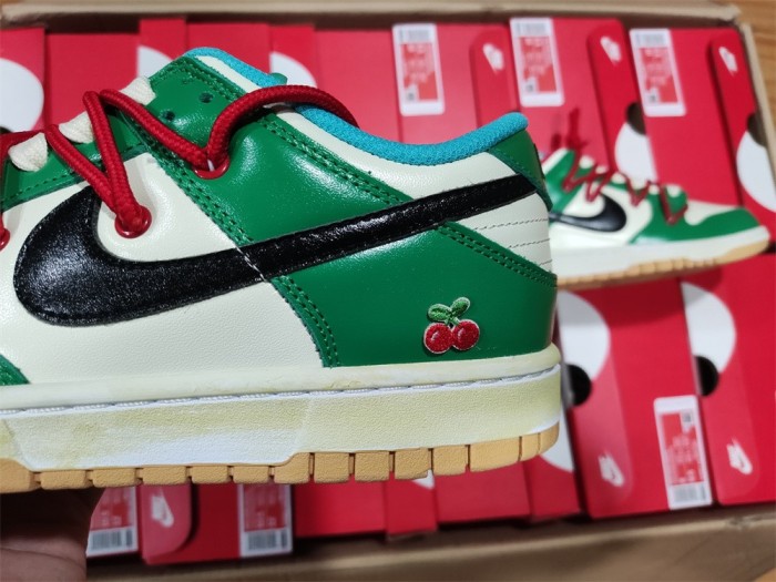 Nike Dunk Low