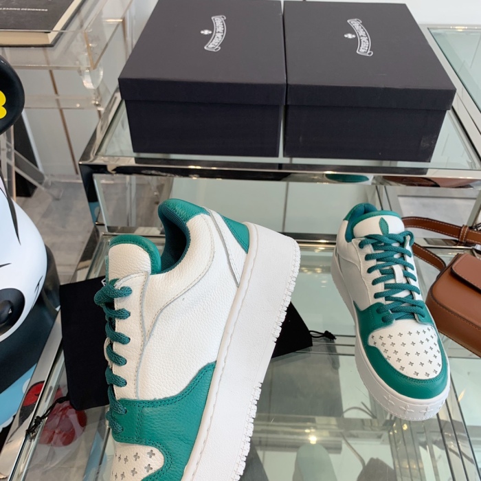 Women C*hrome H*earts Top Sneaker