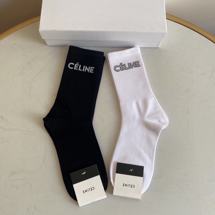 Socks 2pairs