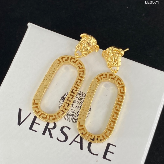 Earrings001