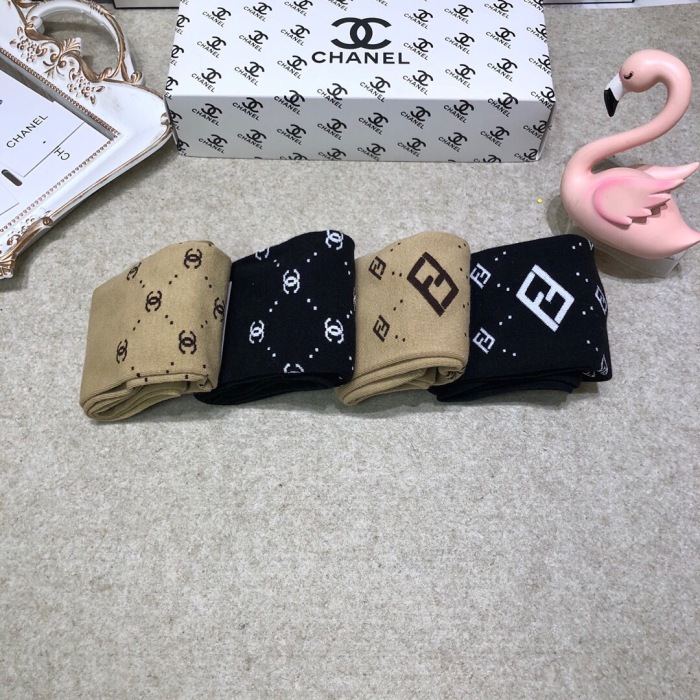 Socks 4pairs