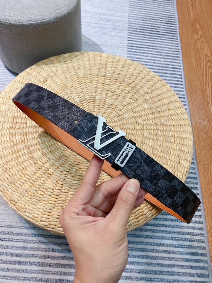 L*ouis V*uitton Belts Top Quality813