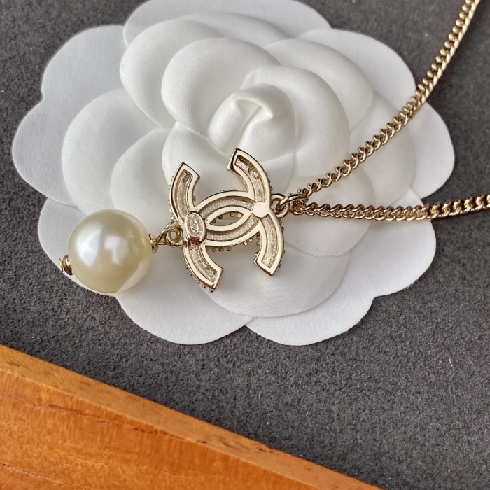 Necklace004