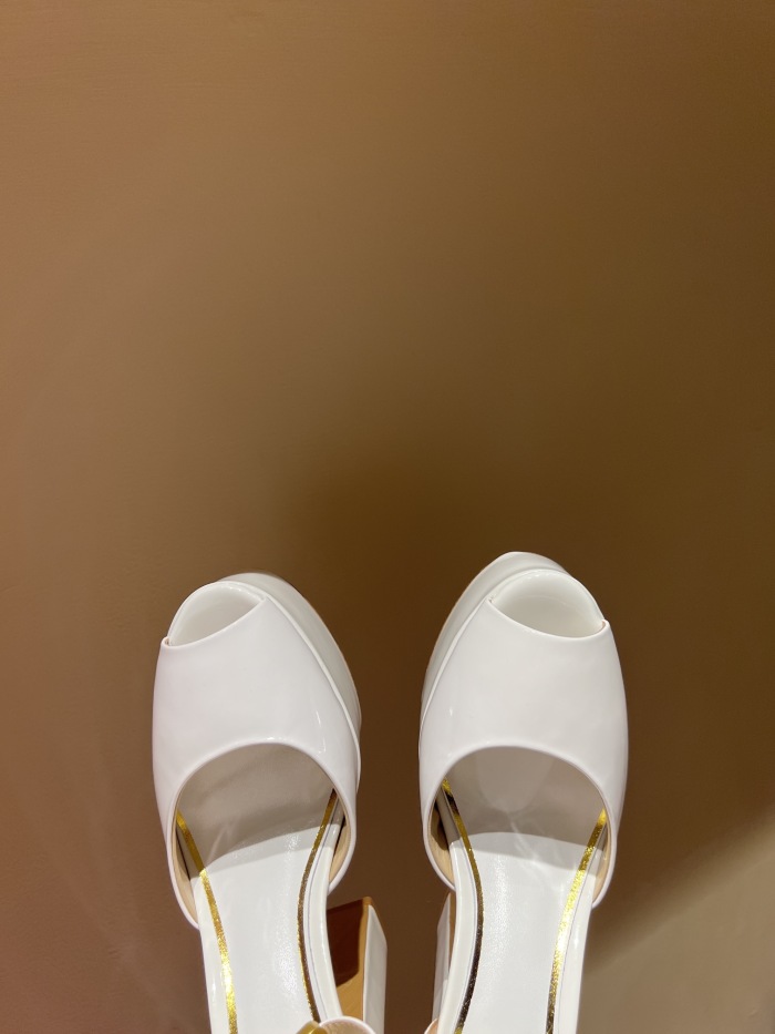 Women V*alentino Top Sandals