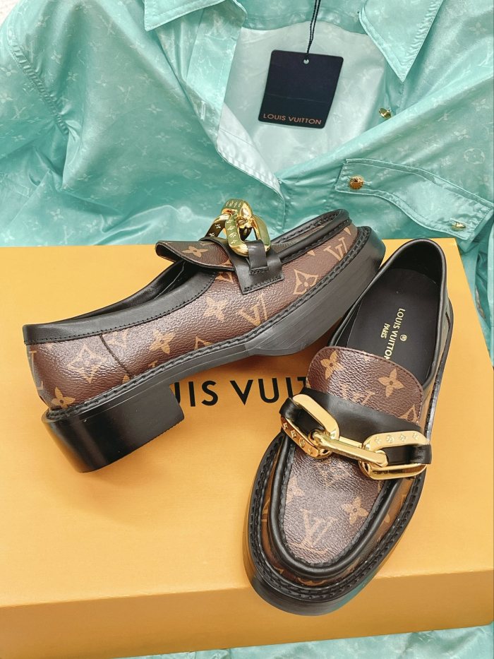 Women L*ouis V*uitton Top Sneaker