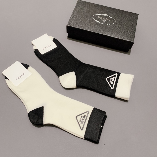 Socks 2pairs