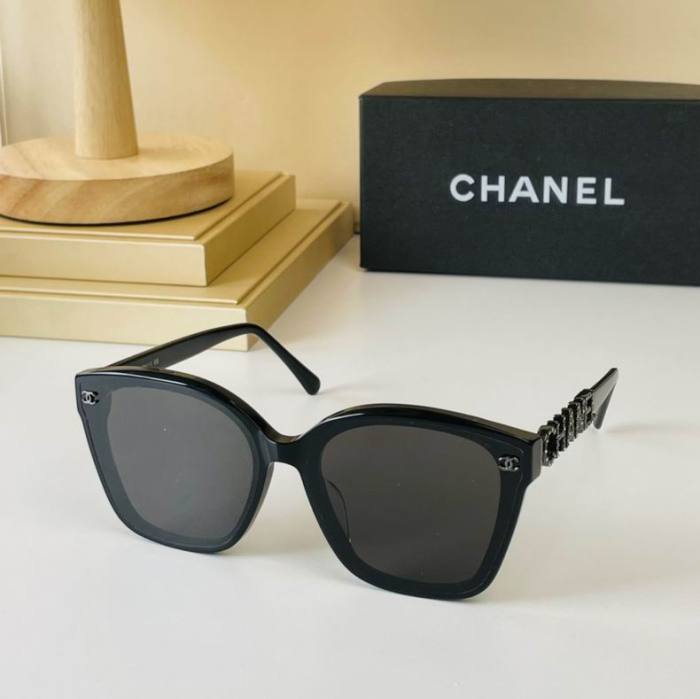 C*hanel Glasses Top